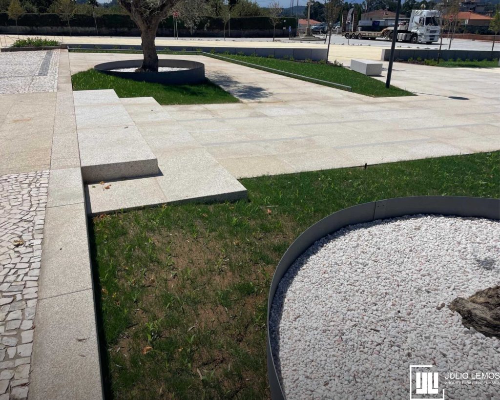 Exterior-4
